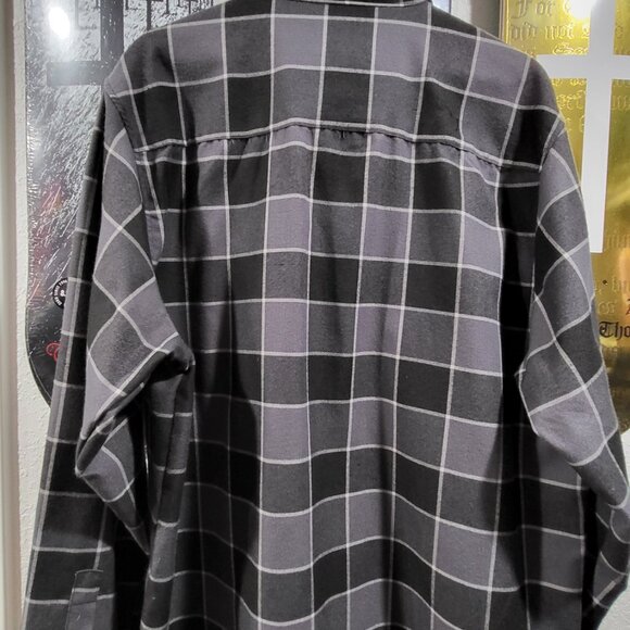 Dixxon Flannels Dark Horse - Picture 3 of 3